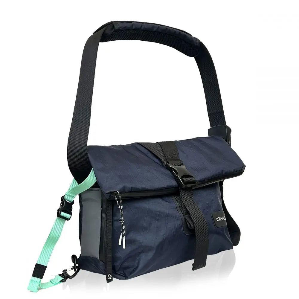 Crumpler messenger bag sales